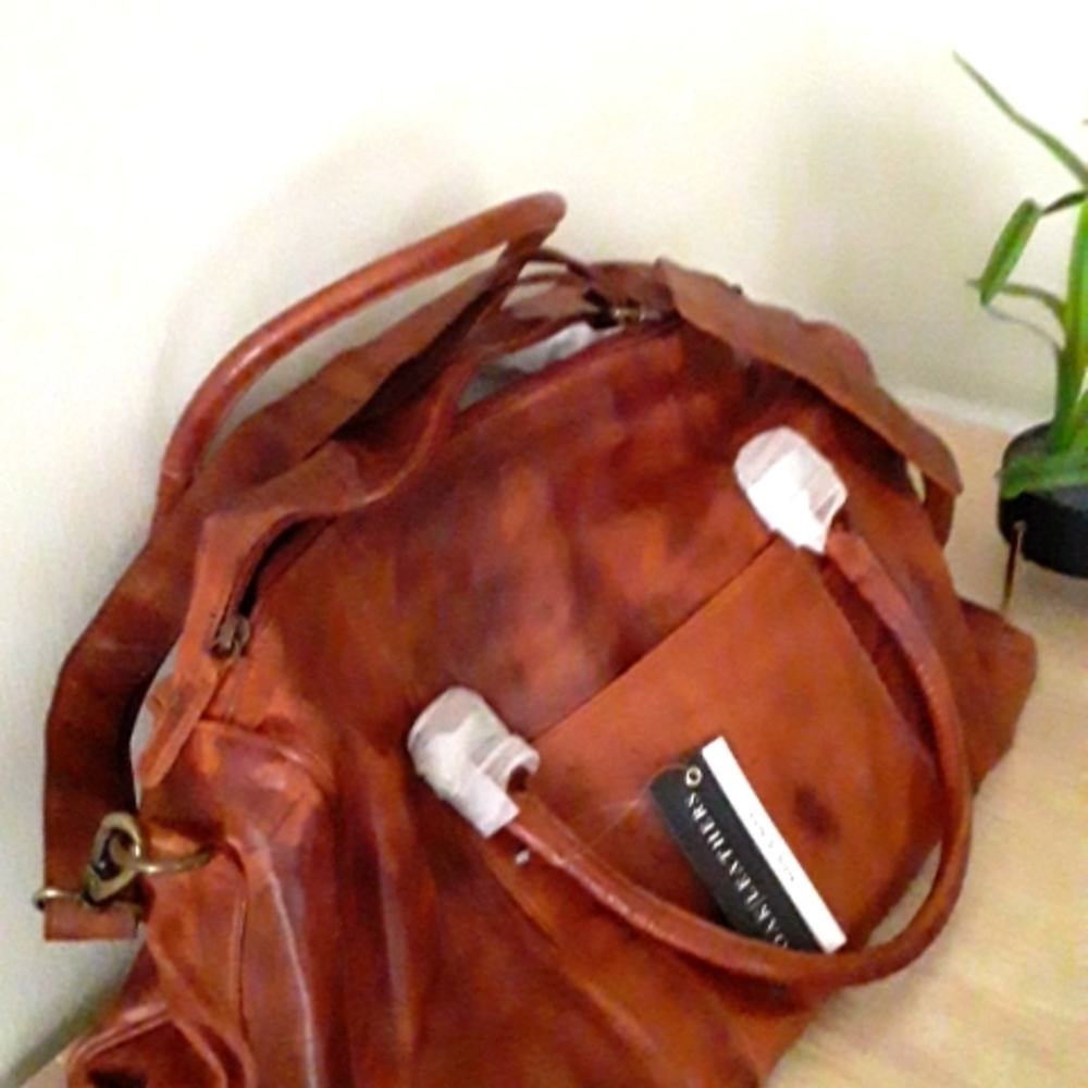 Brand New! Oak Leathers Unisex  Genuine Lamb Leather  Duffel  Bag